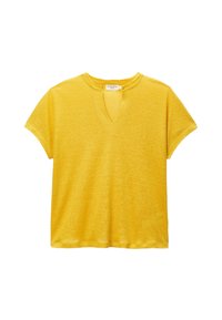 T-shirt jaune à manches courtes avec un col en V, fabriqué à partir d'un tissu texturé, présentant une coupe décontractée et un éclat subtil sur la surface.