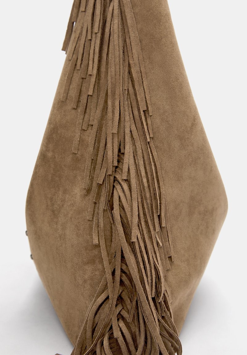 PULL&BEAR Sac à main brown/marron