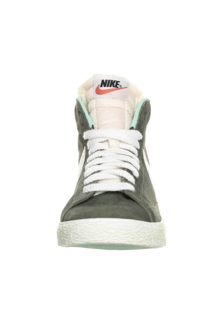 nike womens trainers high tops