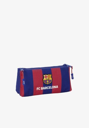 Piórnik FC Barcelona w czerwono-niebieskie paski. Zawiera logo, zamek błyskawiczny i materiał tekstylny odpowiedni do codziennego użytku.
