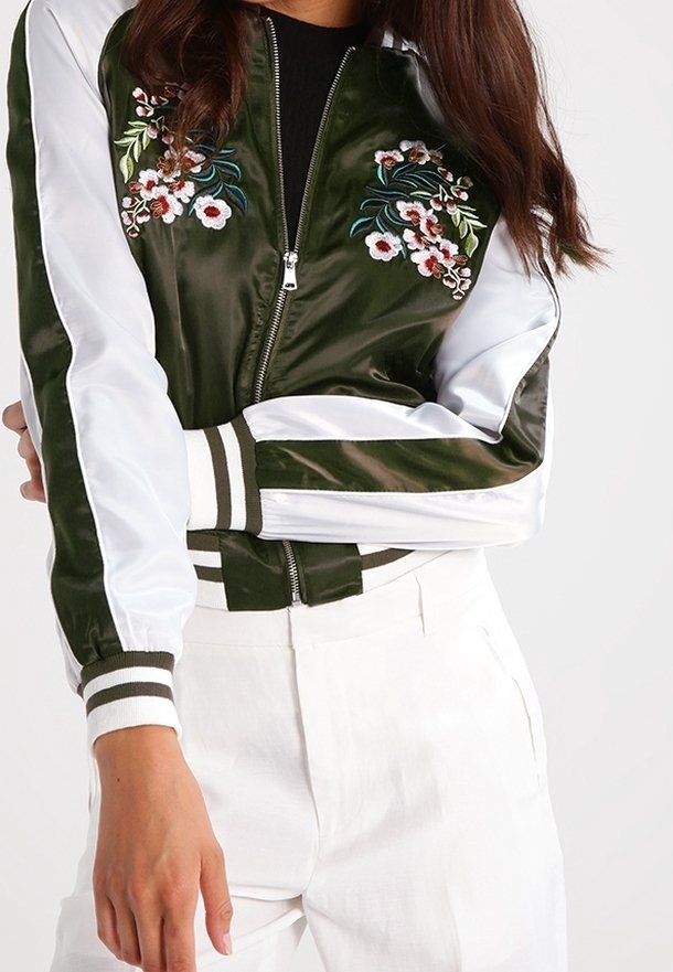 Vero Moda Bomberjacka - green