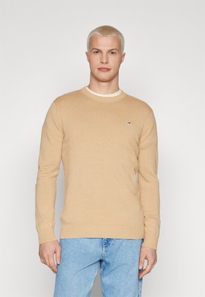 SLIM ESSENTIAL LIGHT SWEATER - Strikkegenser - tawny sand