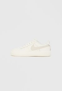 Δεν επιλέχθηκε, sail/brown