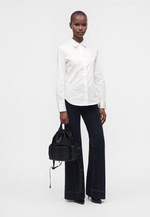 EA7 Emporio Armani, TRAIN MINI - Matkakott - black