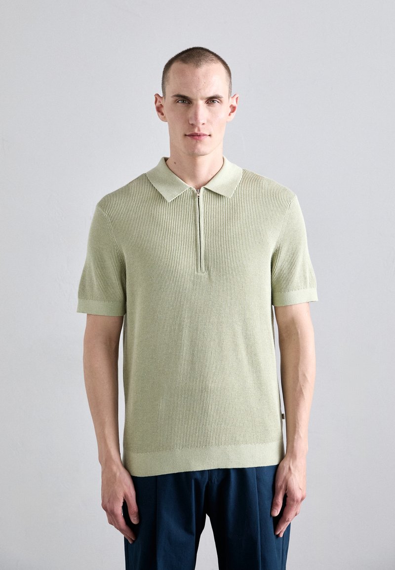 NN.07 - HANSIE ZIP  - Polo - sage green, Agrandir
