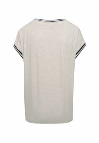 Chemise gris clair à manches courtes avec bordures rayées noir et blanc au niveau du col et des bords des manches, vue de dos.