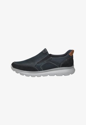 Lässiger Slip-On-Sneaker in Dunkelblau mit perforierten Seitenpaneelen, weißer gepolsterter Sohle und braunem Fersenakzent.