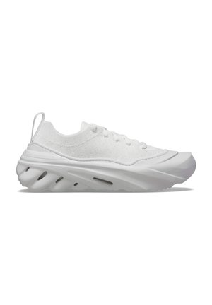 ECHO SURGE - Trainers - moonlight white