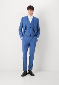 HUGO HENRY GETLIN - Kostiumas - medium blue