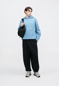 Nike Sportswear HOODIE - Kapucnis pulóver - work blue/black