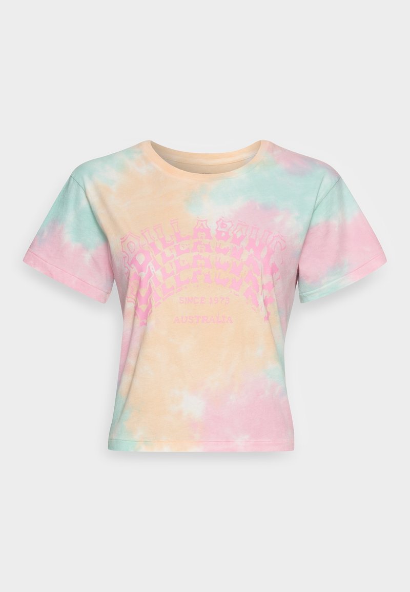 T-shirt court à manches courtes avec un motif tie-dye pastel aux teintes roses et menthe. Présente un imprimé graphique avec "Australie" en bas.
