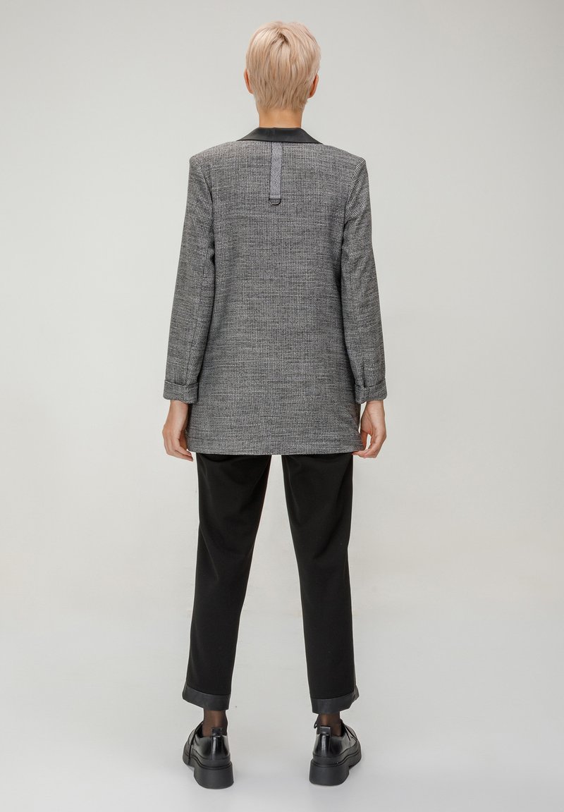 Damen Parkas | HELMIDGE Kurzmantel schwarz grau/schwarz - LL08992 Damen Parkas | HELMIDGE Kurzmantel schwarz grau/schwarz - LL08992