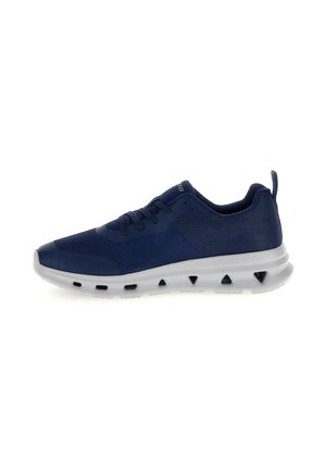 Sneaker sportiva blu navy con suola bianca, caratterizzata da fori di ventilazione e chiusura con lacci, vista lateralmente su sfondo bianco.