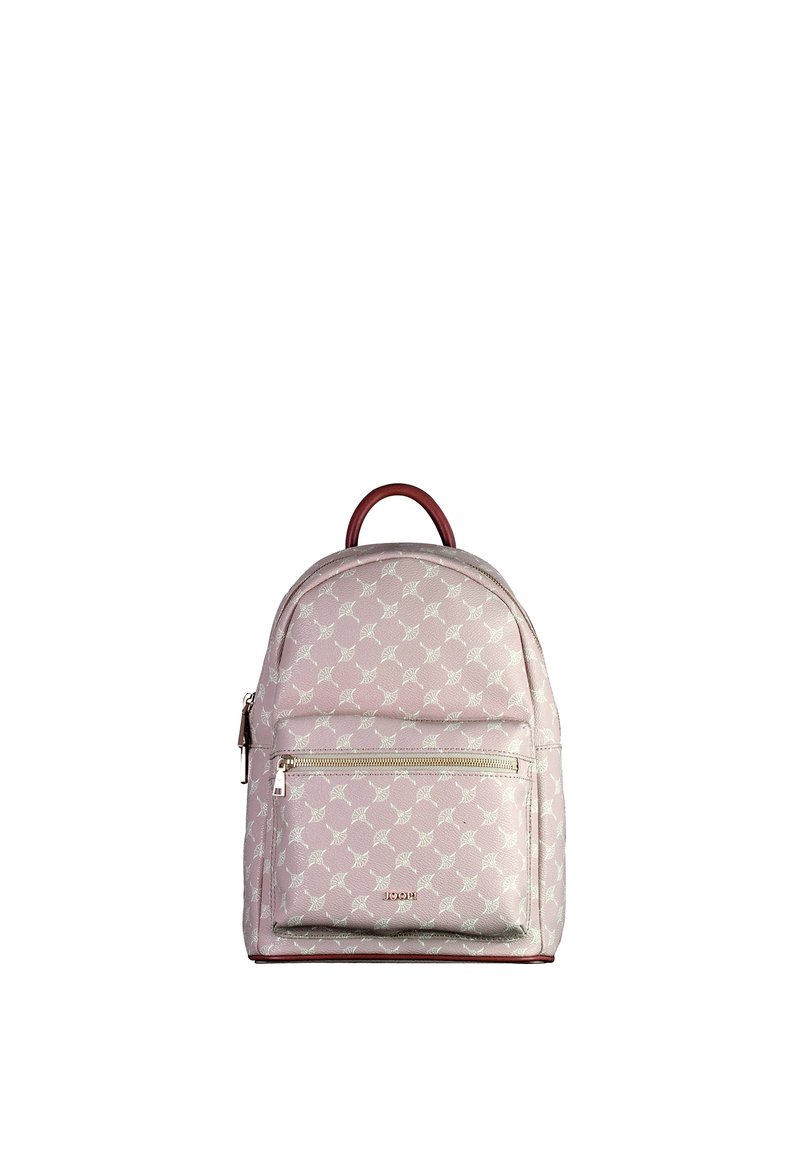 Petit sac à dos rose à motifs avec poche zippée à l'avant, poignée en cuir et logo de marque discret sur la poche, sur fond blanc.