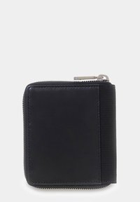 Czarny portfel na zamek z gładkim skórzanym przodem i teksturowaną tkaninową stroną. Wyposażony w zamknięcie na zamek w srebrnym odcieniu i minimalistyczny design.