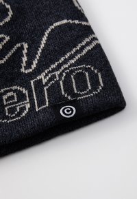 Jack & Jones JACNOAH BEANIE UNISEX - Kootud müts - black