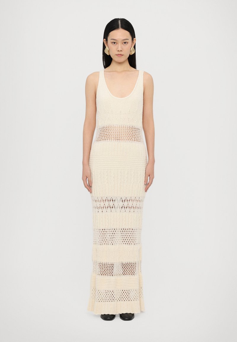 Ksenia Schnaider - CROCHET SLEEVELESS DRESS - Vestido largo - milky white, Ampliar