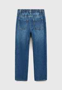 Denimjeans med elastisk midja, femficksdesign, rak benmodell och medelblå tvätt. Minimal sömnadsdetaljer.