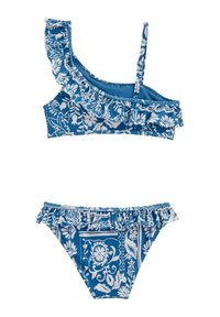 Zils ziedu bikini komplekts, kas ietver viena pleca topu ar viļņainām apmalēm un atbilstošām viļņainām bikini apakšējām daļām, izgatavots no stiepjama auduma.