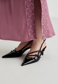 LIANA - Classic heels - black