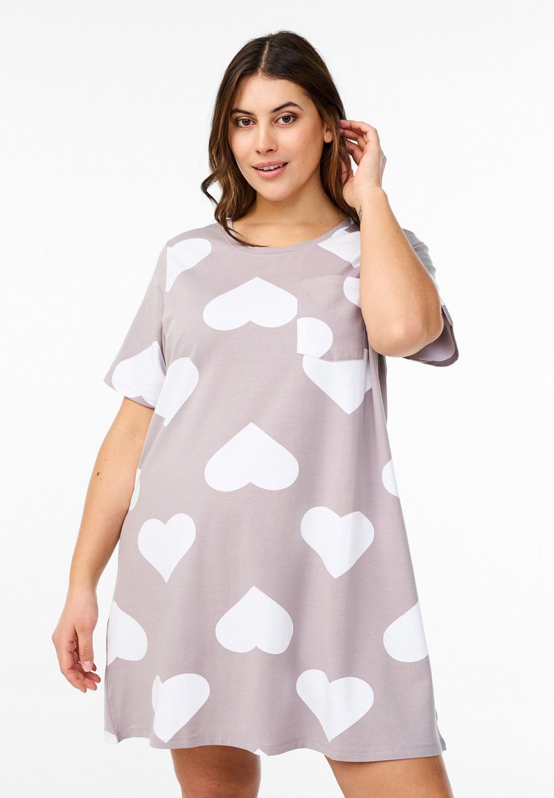 Zizzi - MIT HERZEN - Spalna srajca - zinc w hearts, Povečajte