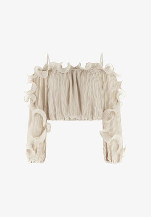 Beige schulterfreie Rüschenbluse mit langen Ärmeln und dünnen Schulterriemen, strukturierter Stoff mit dekorativer, gewellter Kante entlang der Ränder.