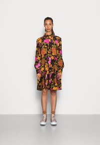 YAS YASAPOLLA SHIRT DRESS - Vestido camiseiro - black apolla
