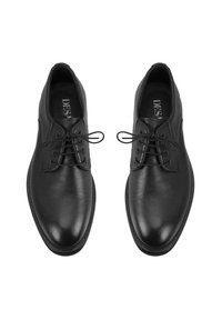 Desa Derbies & Richelieus - black