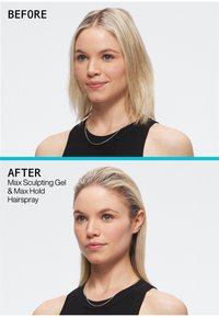 Twee naast elkaar geplaatste afbeeldingen die de haarsnit van een vrouw laten zien vóór en na het gebruik van stylingproducten. Het haar verandert van rommelig naar stijlvol en glad.
