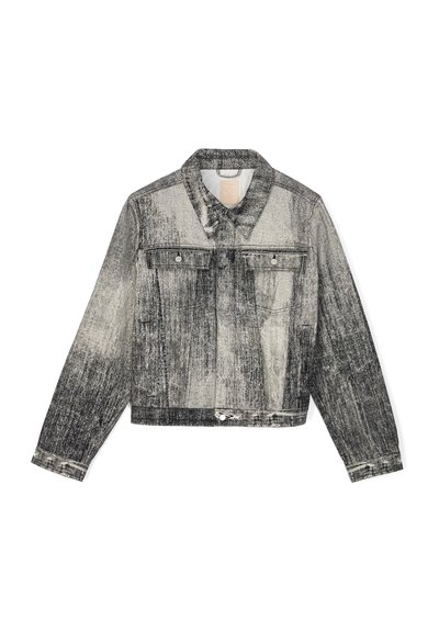 Schwarze und weiße Jeansjacke mit einem grafischen, strukturierten Muster, zwei Brusttaschen, Knöpfen und einem verkürzten Design.