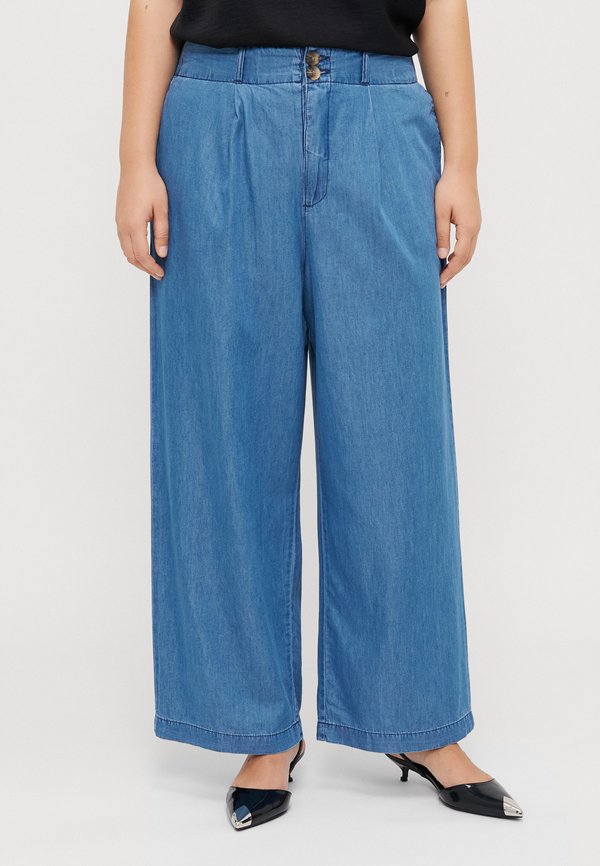 CARBEA WIDE - Relaxed fit jeans