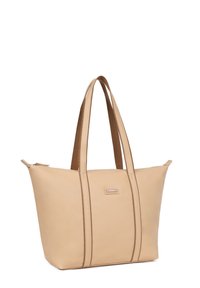 Borsa tote beige realizzata in pelle liscia, presenta doppi manici marroni e una chiusura con zip, con un design minimalista e sottili dettagli cuciti.