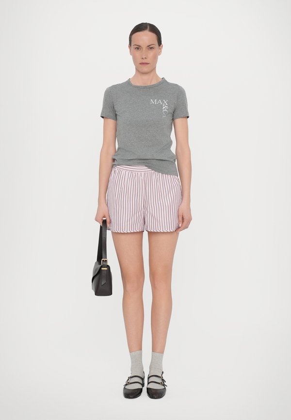 GREENPOINT - Print T-shirt4