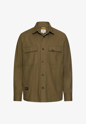 Brązowa koszula na długi rękaw z kołnierzykiem, dwoma klapkowymi kieszeniami na piersi oraz czarnymi zatrzaskami z przodu.