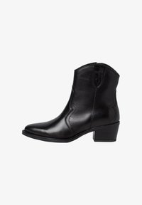 Wybrany, black leather