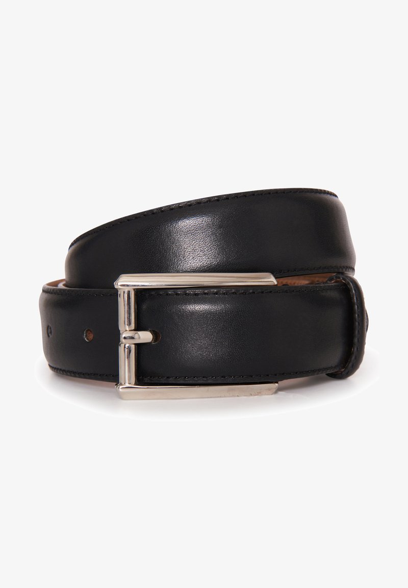 Black leather belt with a smooth texture, featuring a silver metal buckle and visible holes for adjustment, showcasing a classic design.
