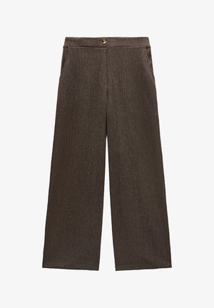 Szerokie spodnie wykonane z teksturowanej, brązowej tkaniny z zapięciem na guziki oraz bocznymi kieszeniami. Charakteryzują się luźnym krojem i pionowym wzorem.