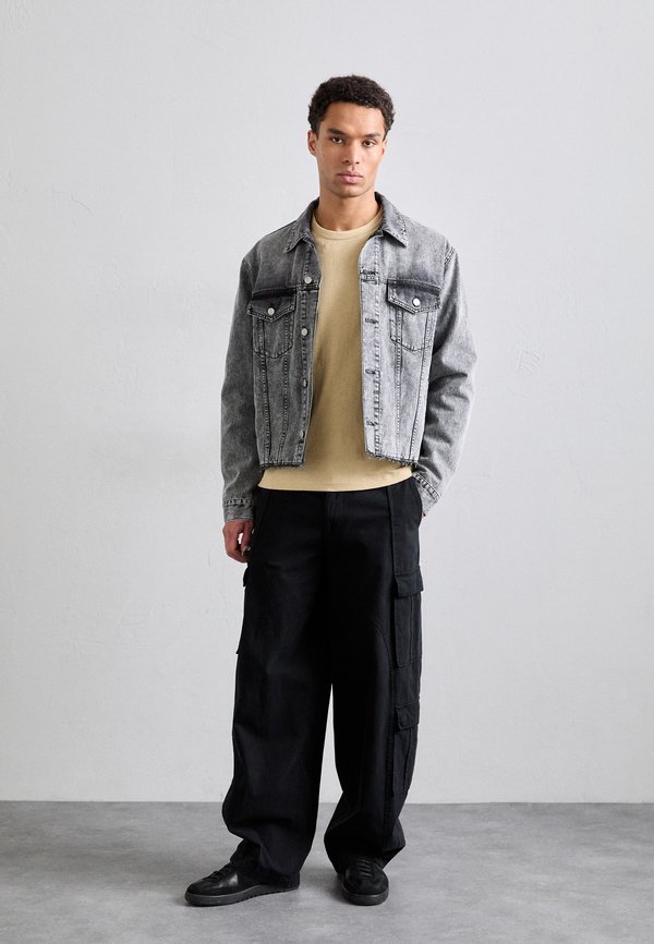 OLAF  - Basic T-shirt - practical beige2