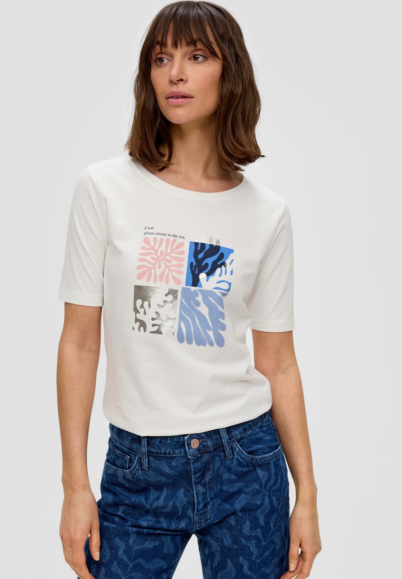 s.Oliver MIT FRONT - T-Shirt print - creme
