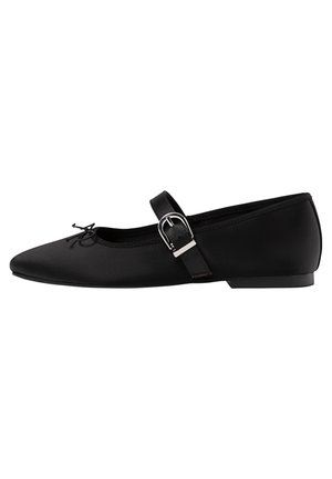 Stradivarius FLATS - Ballerine con cinturino - black