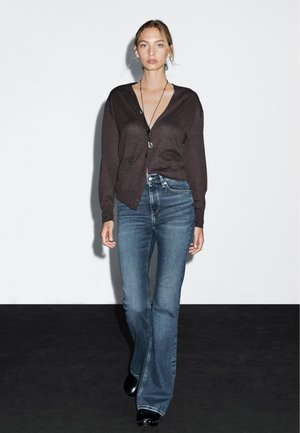 Massimo Dutti HIGH WAIST BELL BOTTOM SKINNY - Flared Jeans - blue denim