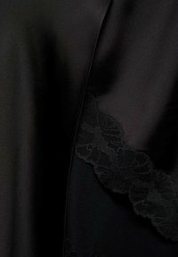 Mango Suknja A kroja - black