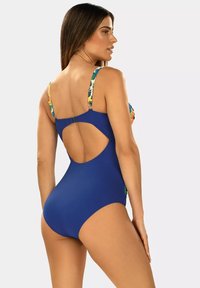 Jednoczęściowy strój kąpielowy w kolorze niebieskim z kwiatowymi ramiączkami, z wycięciem na plecach, gładką fakturą i regulowanym zapięciem dla lepszego dopasowania.