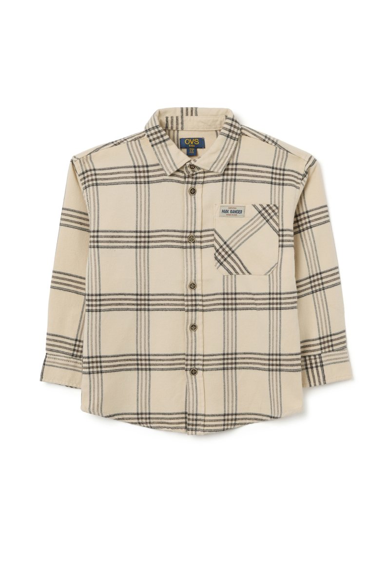 Beige geruite shirt van zachte stof, met zwarte ruitpatronen, een knoopsluiting aan de voorkant en een borstzak met een label.