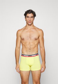 Levi's® MEN LOGO 3 PACK - Boxer alsónadrág - red/blue/yellow