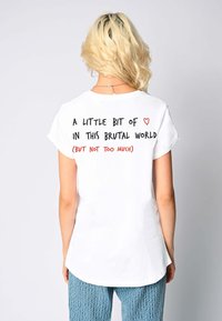 Mira Paris BRUTAL BACK VINTAGE ROLL UP - T-shirt print - white