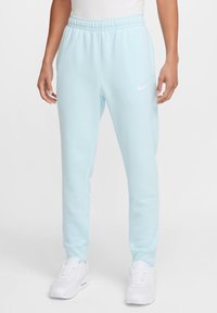 Nike Sportswear - SPORTSWEAR CLUB FLEECE - Tracksuit bottoms - glacier blue glacier blue white Thumbnail Image 1
