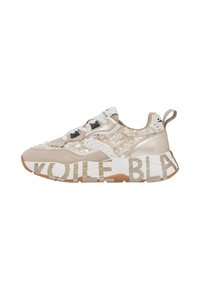 Beige sneaker featuring a textured upper with a mix of smooth and patterned materials; thick outsole with "VOILE BLANCHE" lettering in tan.