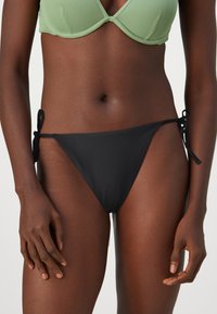 ONLY ONLMARSEILLE TIE BRIEF 2 PACK  - Bikini bottoms - black solid/natural