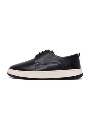 Derimod, Smart lace-ups - black